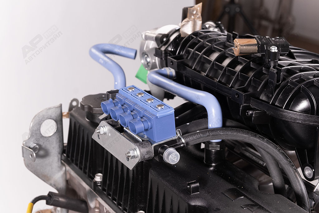 Двигатель (авт. ГАЗель-Next, УМЗ-A2755-30 EvoTech Евро-5) с ГБО с муфтой повыш.надежности с генерато